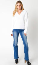 Load image into Gallery viewer, Kari Sweater