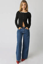 Load image into Gallery viewer, Saige Button Top