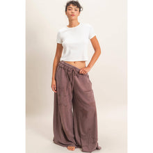 Load image into Gallery viewer, Mineral Wash Star Patch And Print Wide Leg Pants