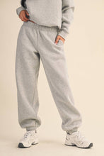 Load image into Gallery viewer, Cory Fleece Sweatpants