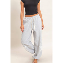 Load image into Gallery viewer, Star Patch Jogger Pants