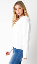 Load image into Gallery viewer, Kari Sweater