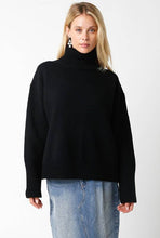Load image into Gallery viewer, Mckenna Sweater