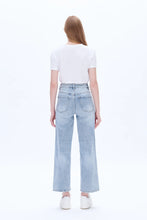 Load image into Gallery viewer, Manhattan High Rise Jeans