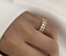 Load image into Gallery viewer, Leeza Baguette Ring